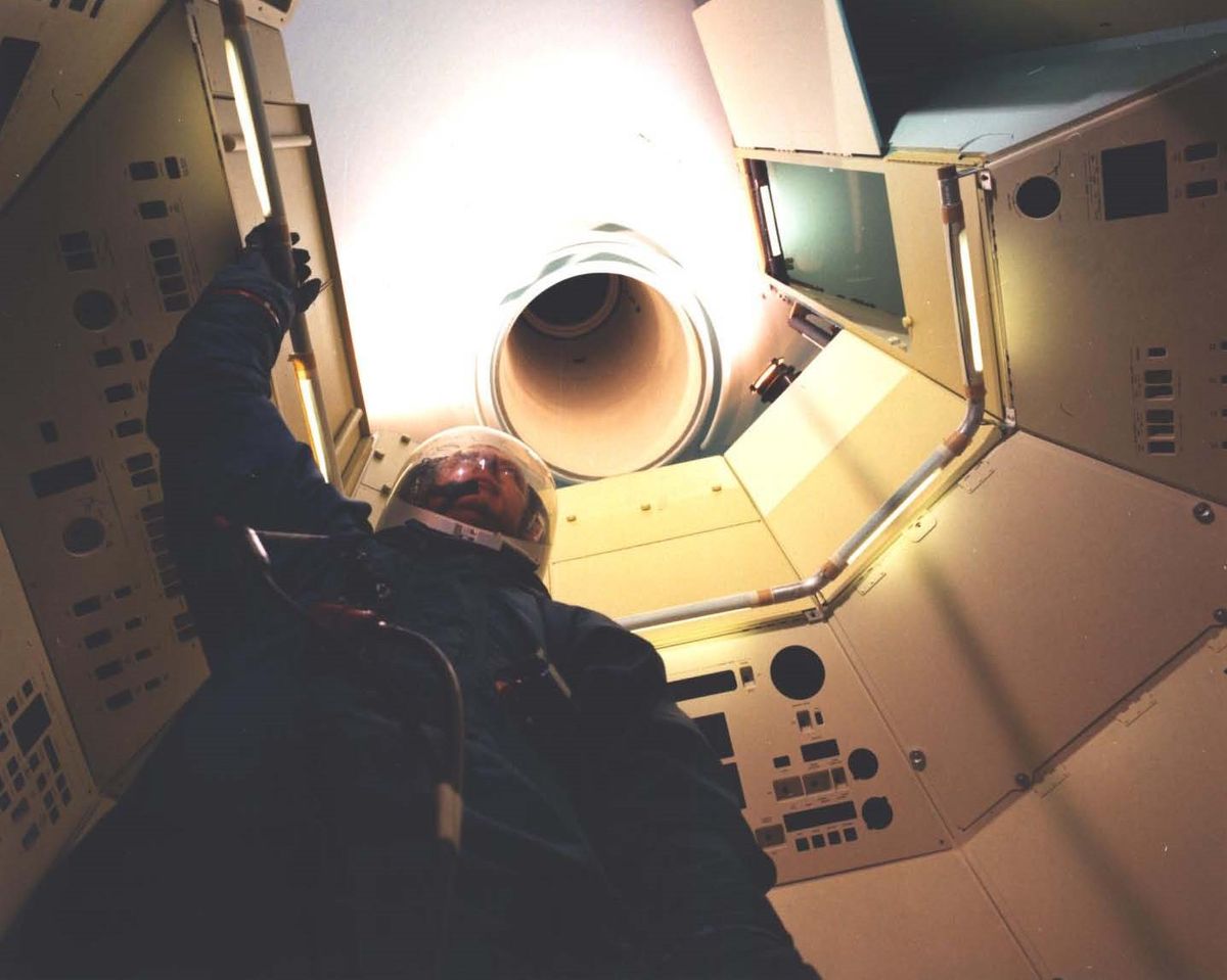 A mock-up of the interior of the MOL laboratory module. The 1,000-cubic-foot pressurized laboratory would provide a "shirtsleeve" working environment for the two-man crew to carry out experiments and observations during a 30-day mission.