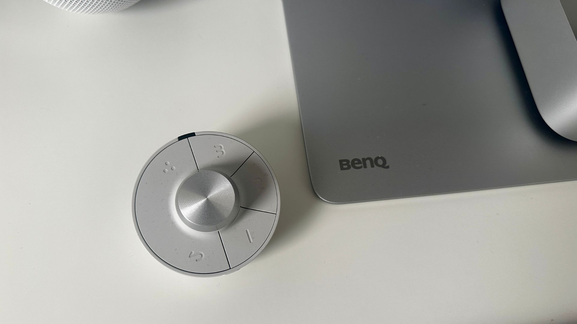 BenQ PD2730S has a wireless hotkey puck to make it easier to flick through settings