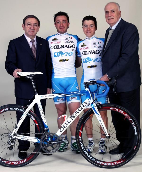 Major sponsor Ernesto Colnago poses with Mattia Gavazzi, Domenico Pozzovivo and Rolando Paterlini