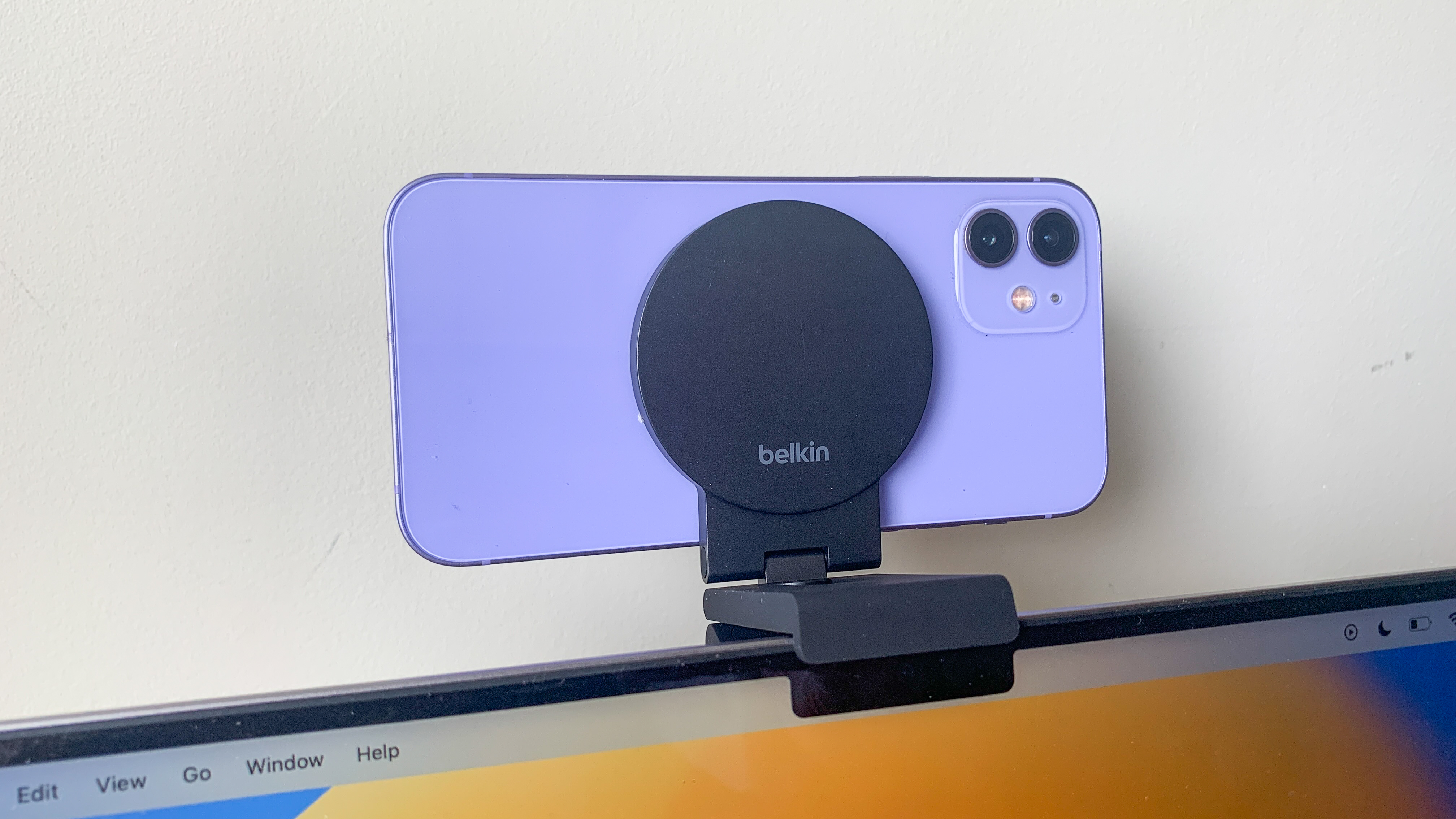 DCW_Belkin iPhone MagSafe Continuity Camera Mount