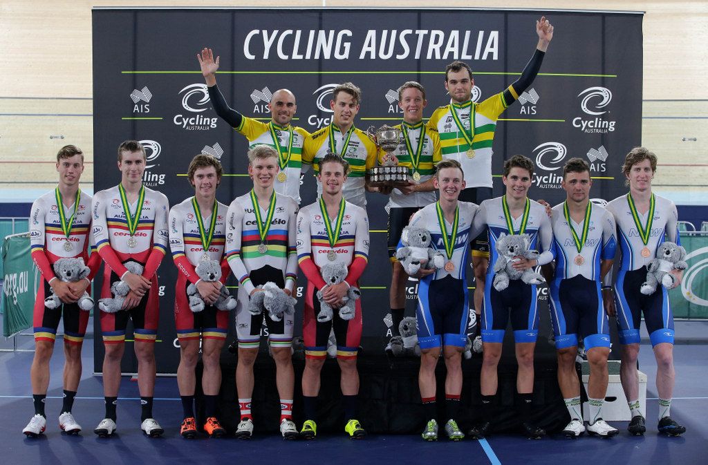 The men's team pursuit podium with WA on top step