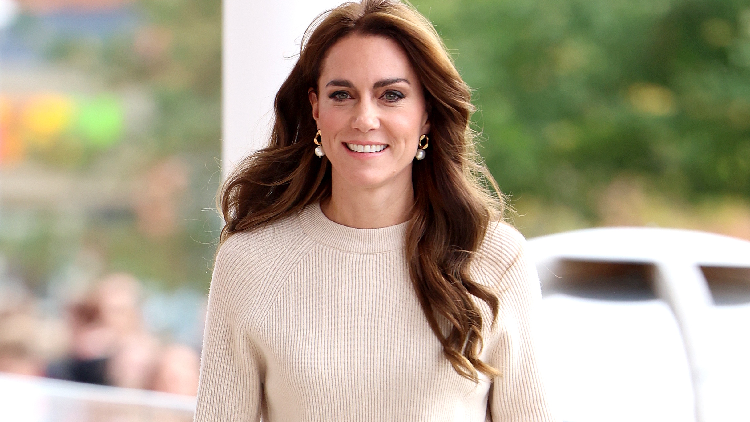 Kate Middleton's New Tusting Handbag Takes Zero Effort To Style