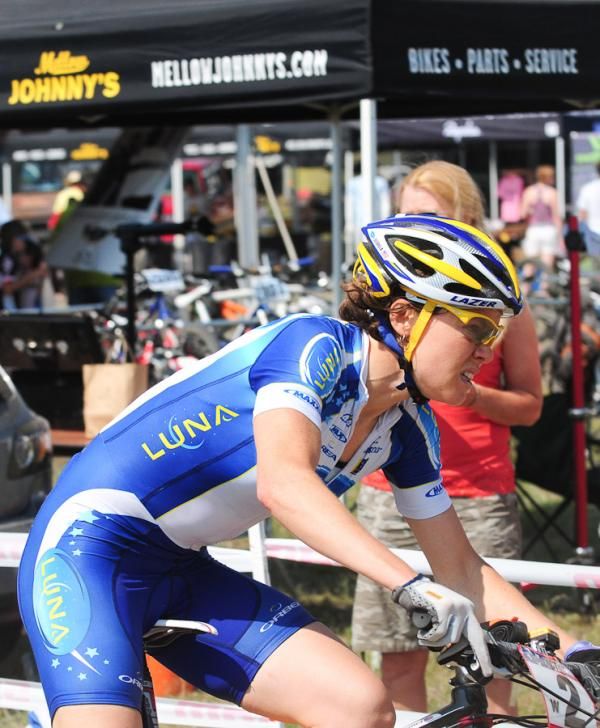 Georgia Gould (Luna Pro Team) near the front at the end of the start loop