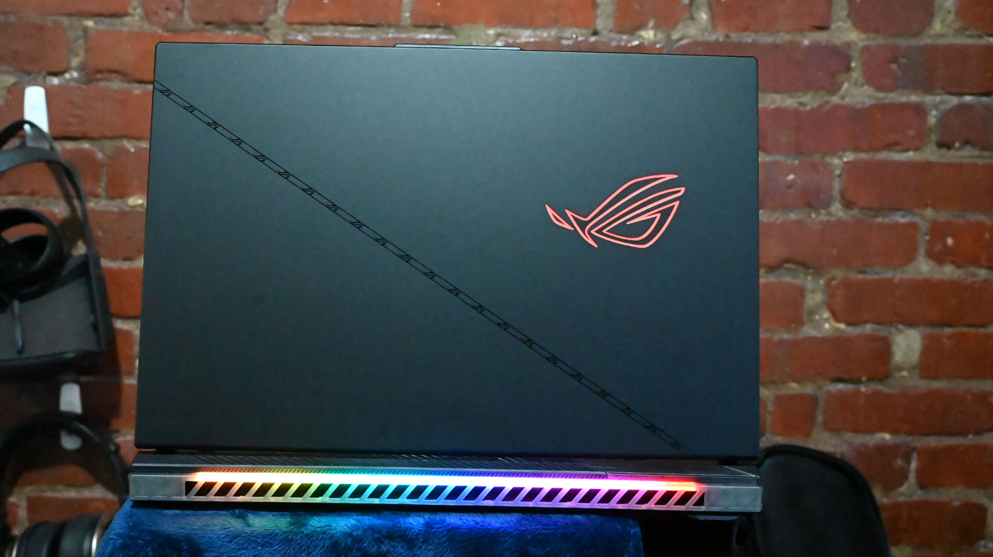 Asus ROG Strix Scar 18