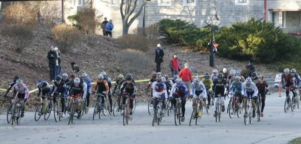 The Elite men start.