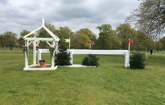 Badminton Fences 2017