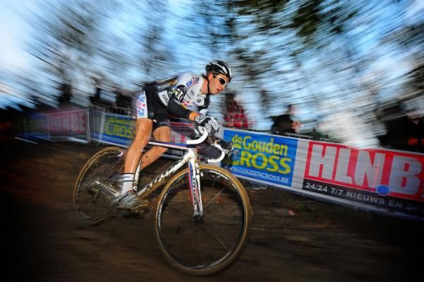 Niels Albert (BKCP - Powerplus) en route to his first ever victory in Koksijde.