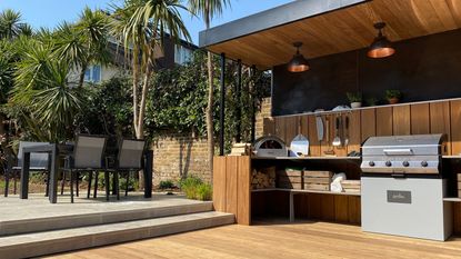 Edgewater Outdoor Kitchen Contractor