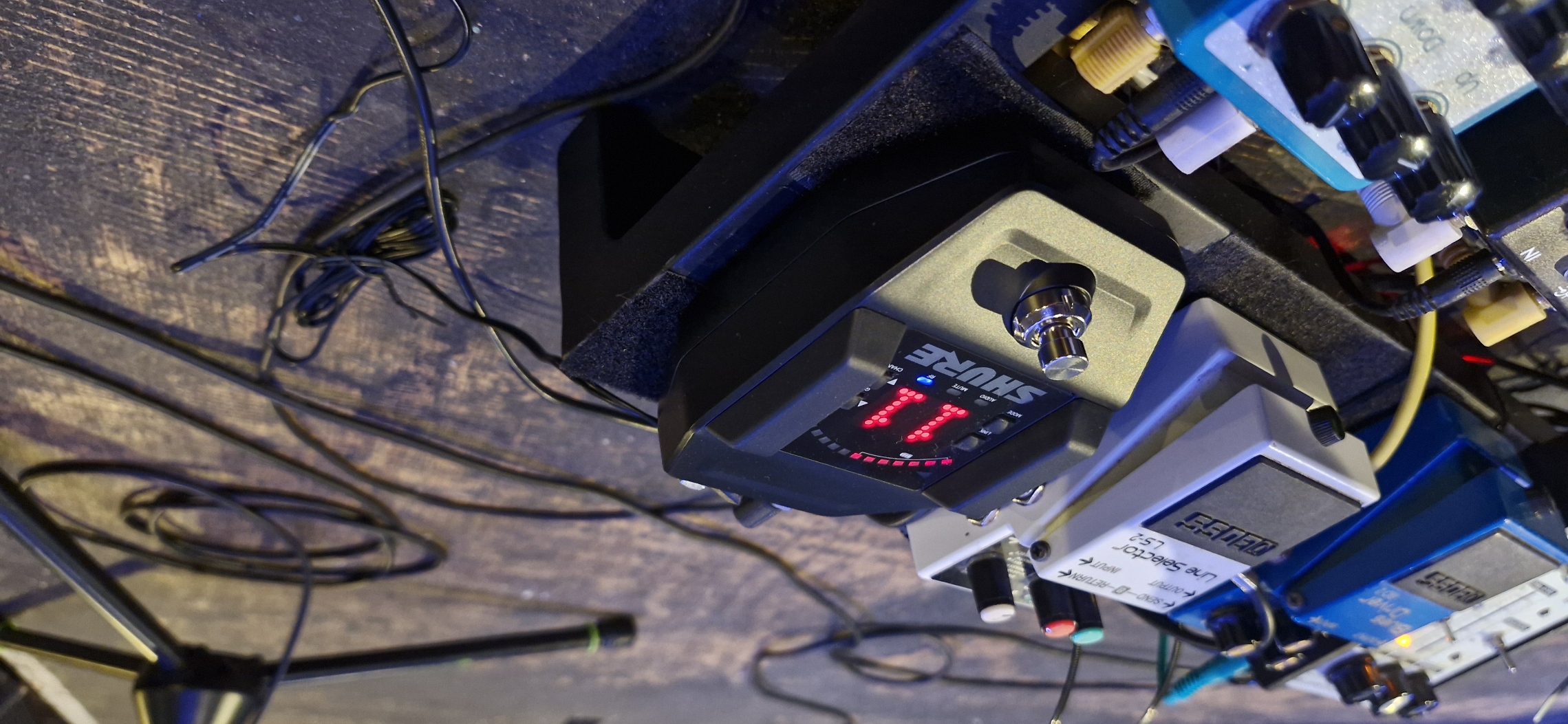 Shure&rsquo;s pedalboard-friendly wireless system for guitars is a pro-grade masterpiece