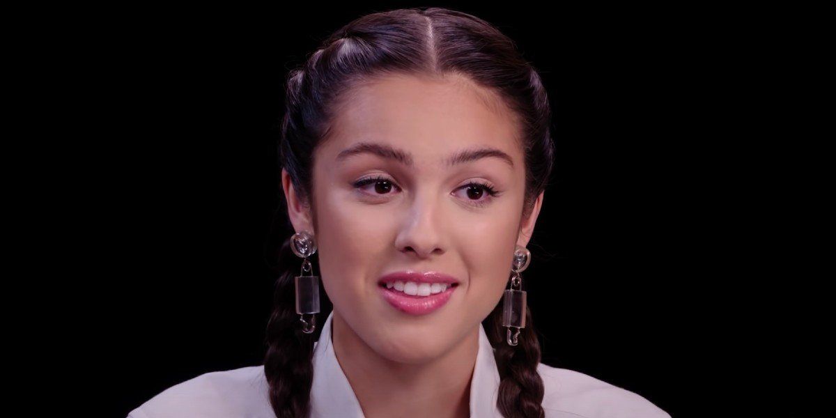 olivia rodrigo&#039;s sour prom and courtney love cover for hole&#039;s live through this