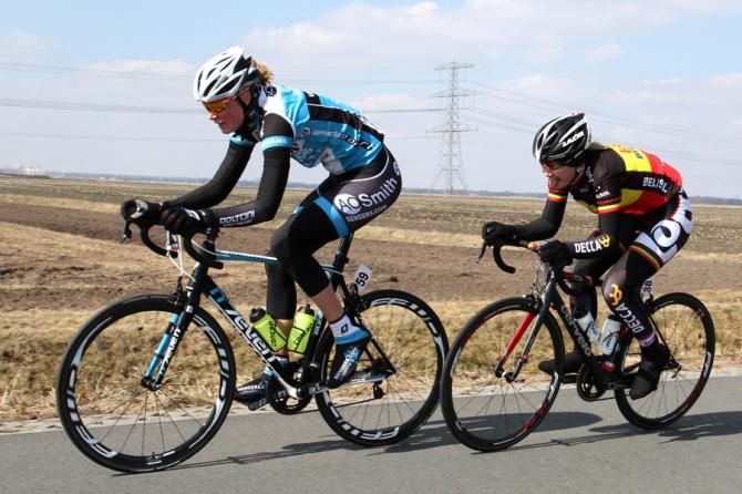 Geerike Schreurs (Sengers Ladies Cycling Team) and Belgian champion Jolien D'hoore (Lotto Belisol Ladies)