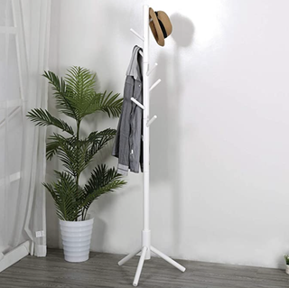 clothes tree