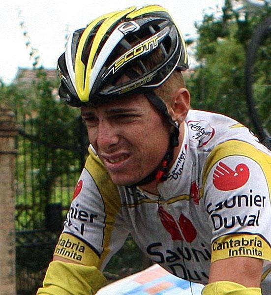 Ricc&ograve; looked in pain after a spill in a roundabout.