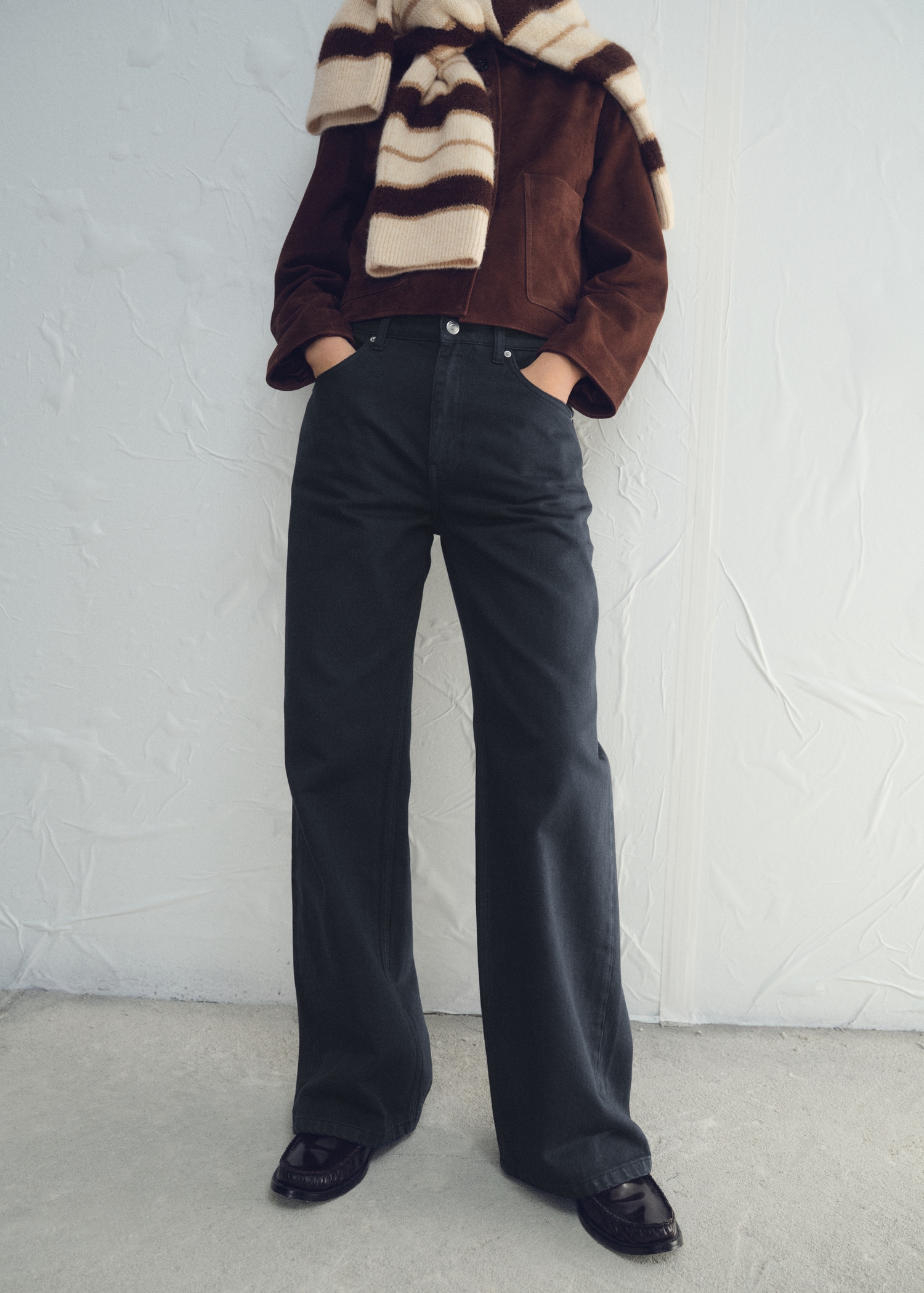 Mid-Rise Straight Jeans - Women | Mango United Kingdom