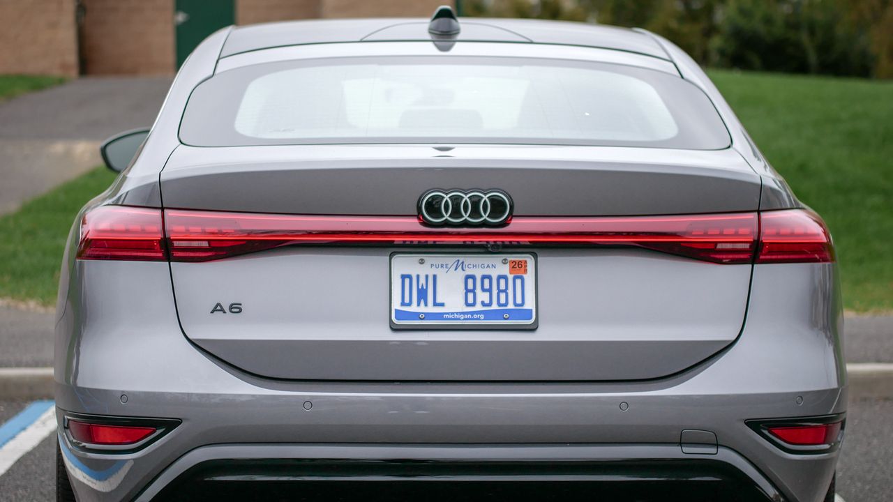 2025 Audi A6 Sportback test drive.