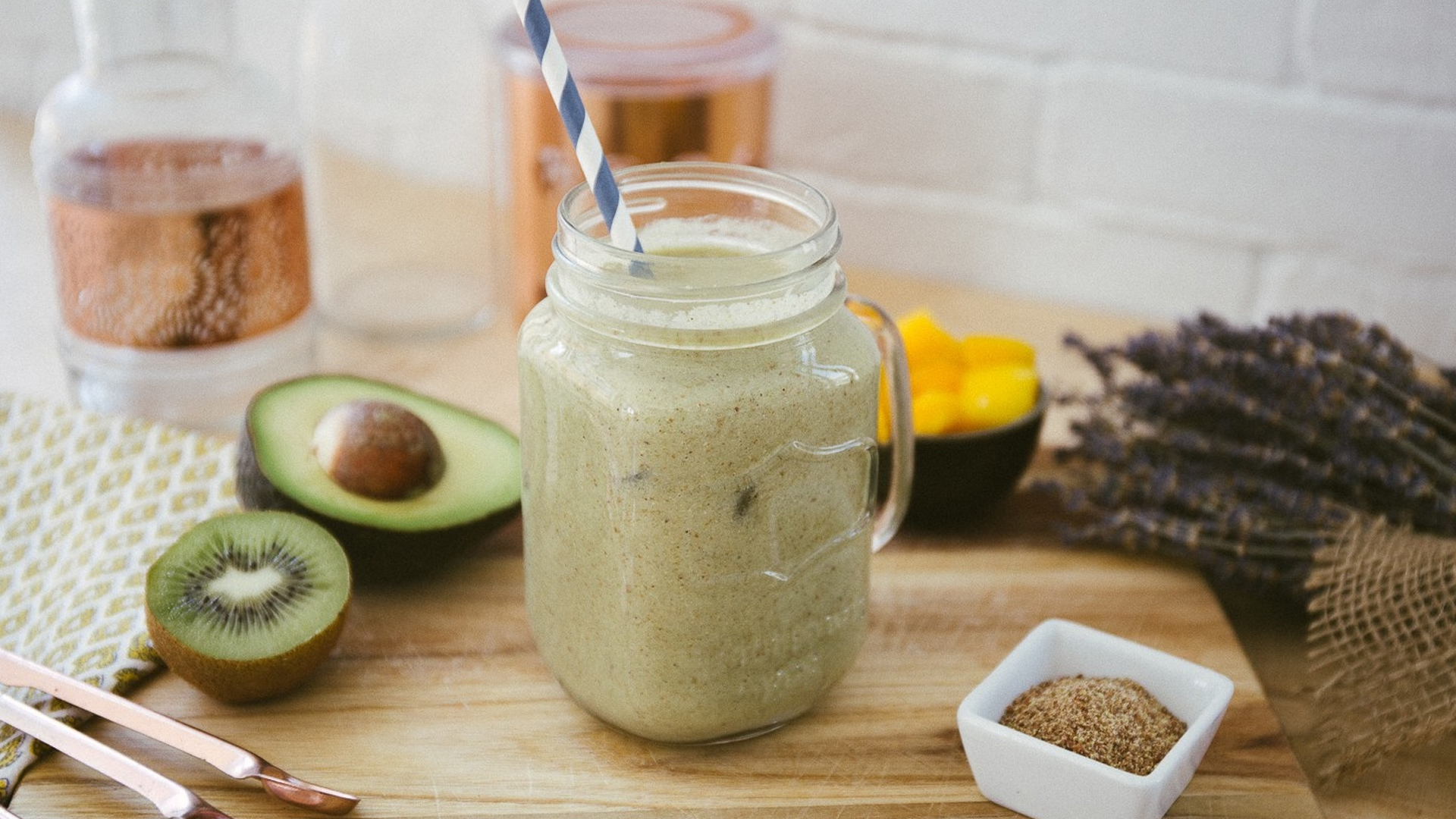 green smoothie made with kiwi and avocado
