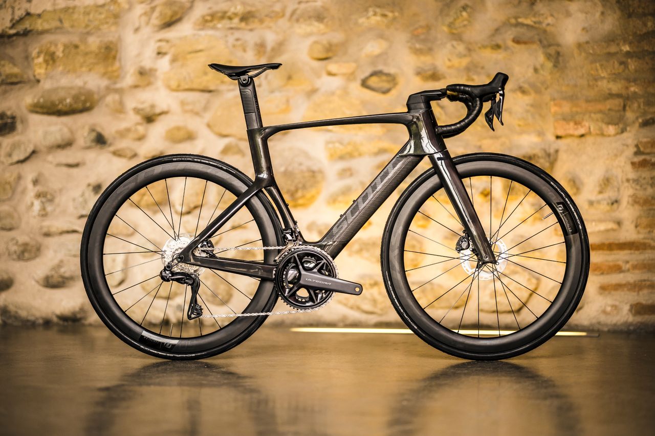 New Scott Foil goes 20% faster, loses weight and builds extra comfort ...