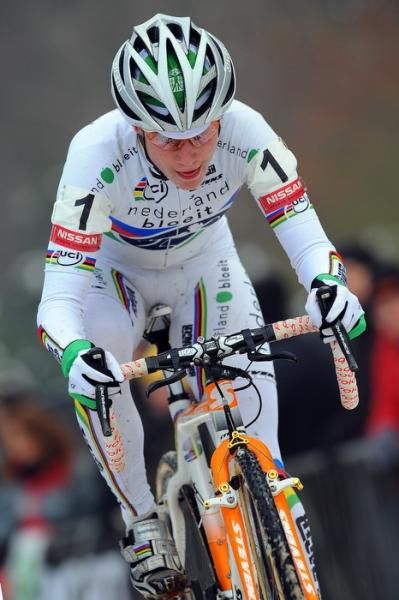 Marianne Vos (Nederland Bloeit) finished second on the day.