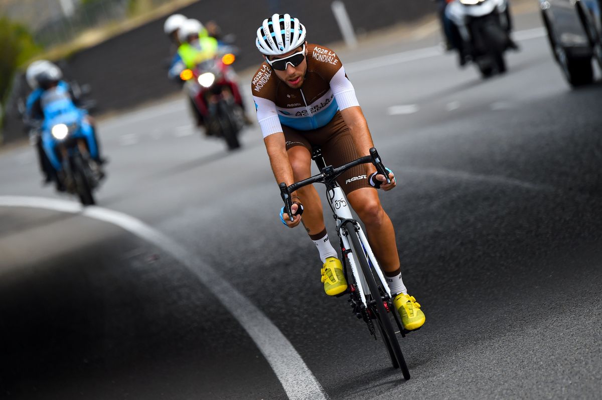 Axel Domont tried an early solo move