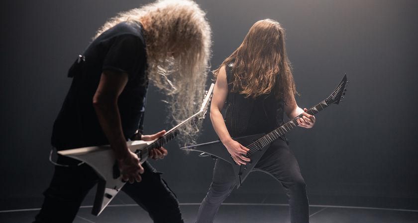 Jackson American Series Rhoads: the Rhoads is now officially being made in the USA again, and is offered with a choice of a hardtail or Floyd Rose, with the hardtail finished in Satin Black and Snow White, and the Floyd in Satin Black, Matte Army Drab and Snow White. Note the reverse headstock.