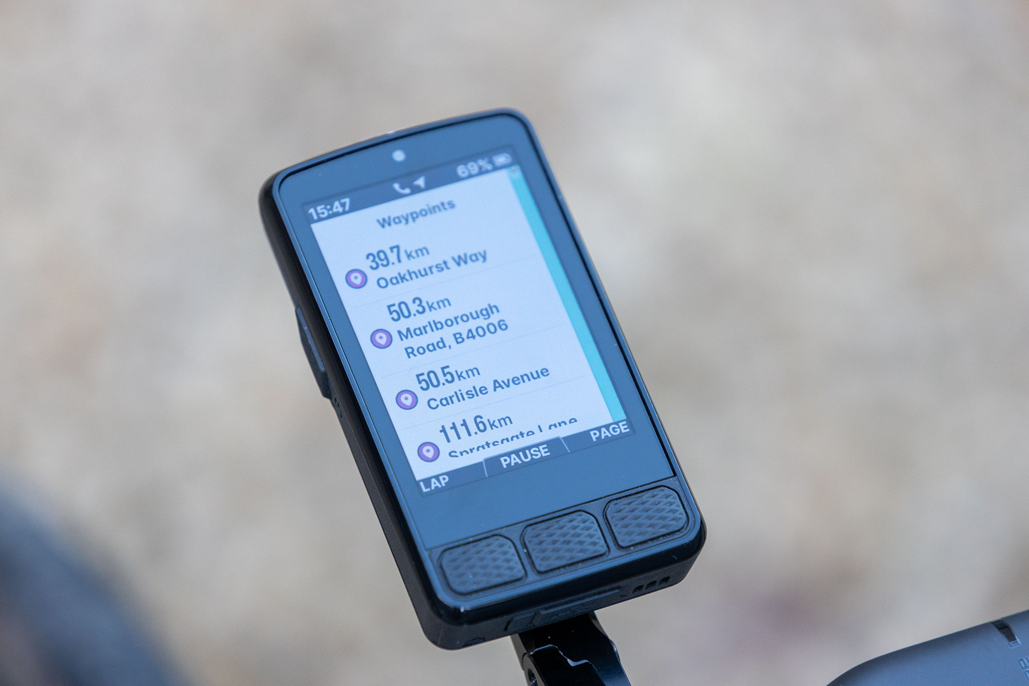 Wahoo Elemnt Roam 3 showing waypoints