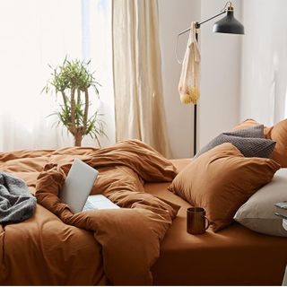 Rust colored bedding set