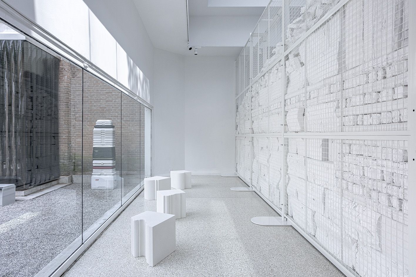 Ang Li, Externalities, 2023, Densified expanded polystyrene (EPS) waste blocks. Everlasting Plastics, United States Pavilion, Biennale Architettura 2023. Exhibition Design: Faysal Altunbozar, Chloe Munkenbeck. Photo by ReportArch / Andrea Ferro Photography
