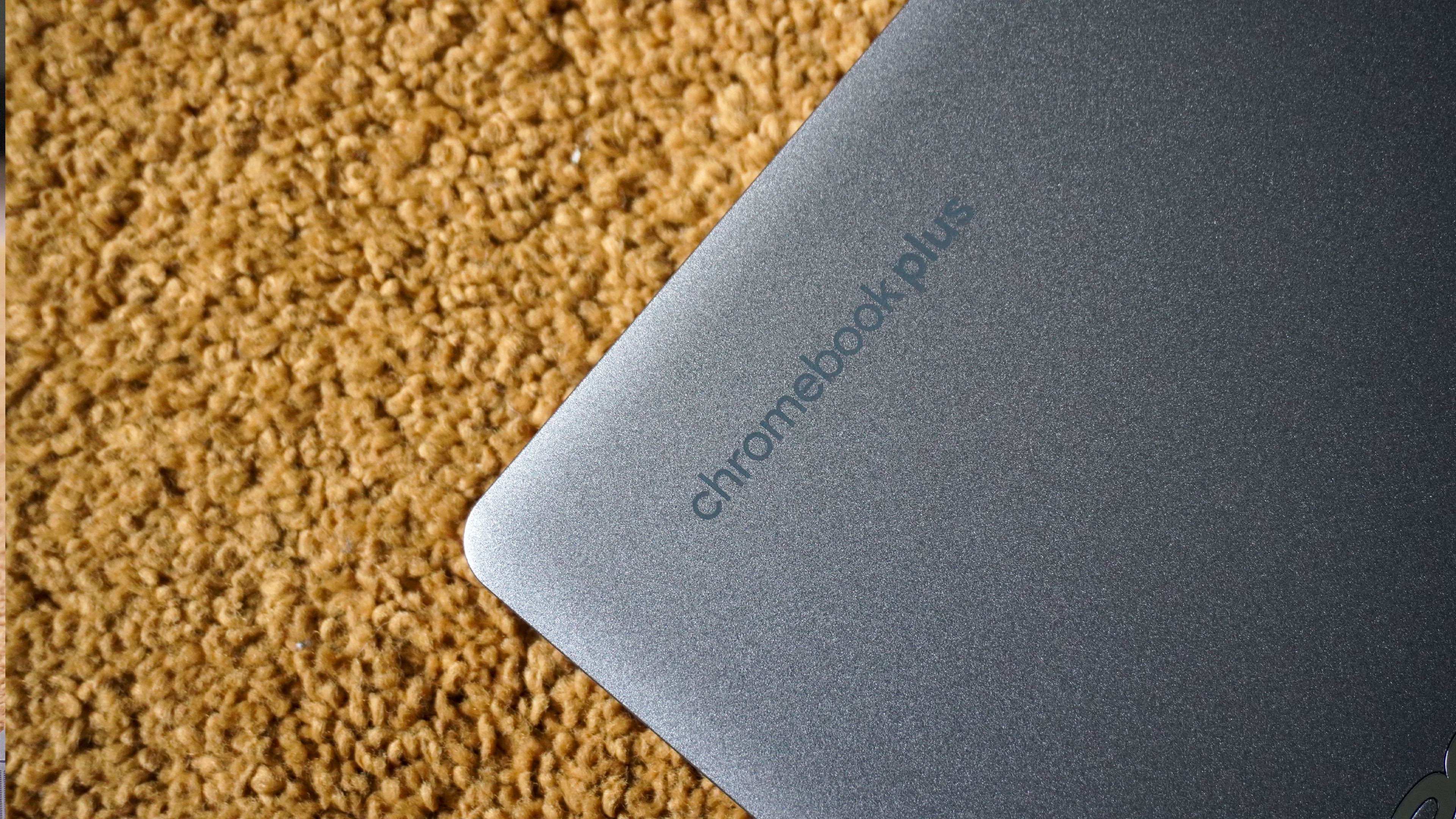 Chromebook Plus AI features