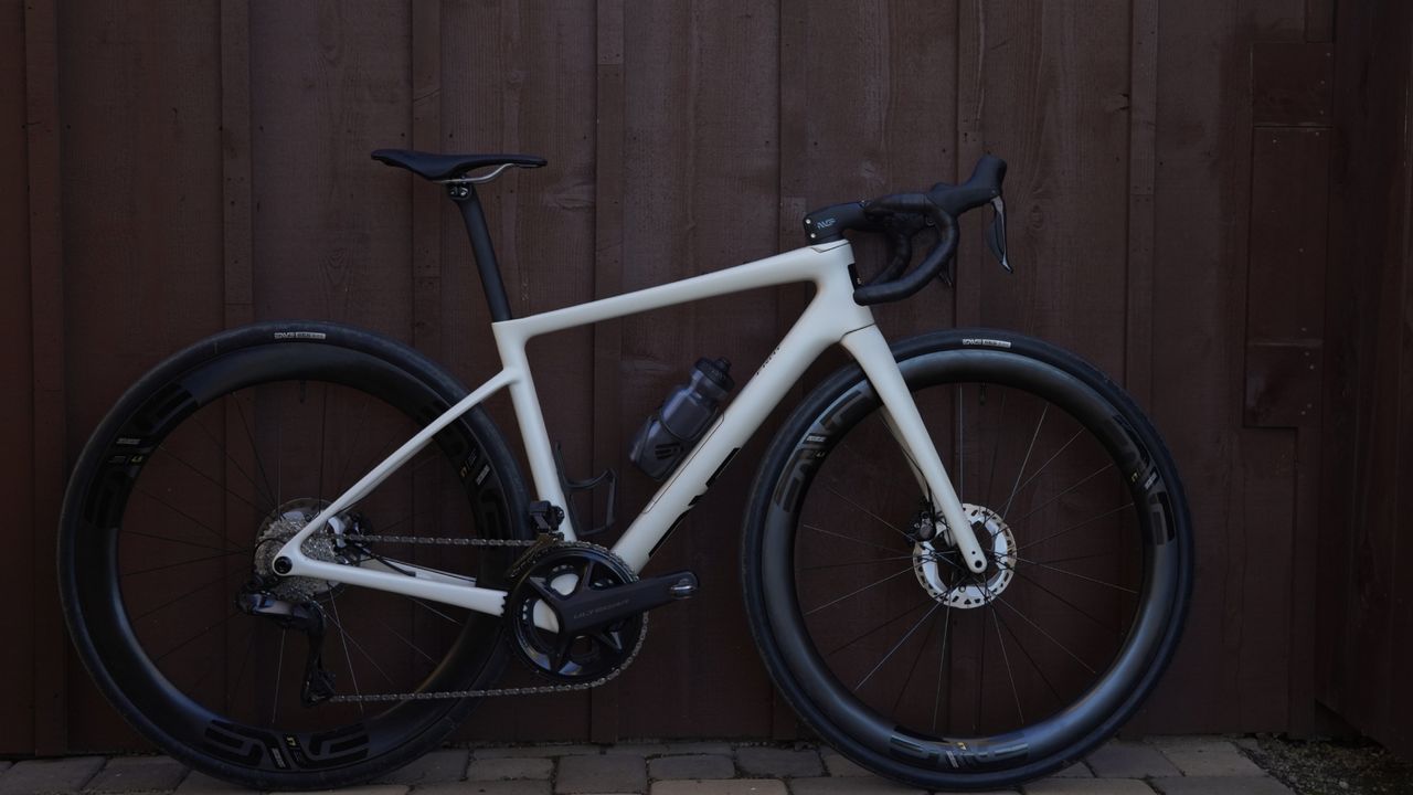 The Enve Fray endurance bike