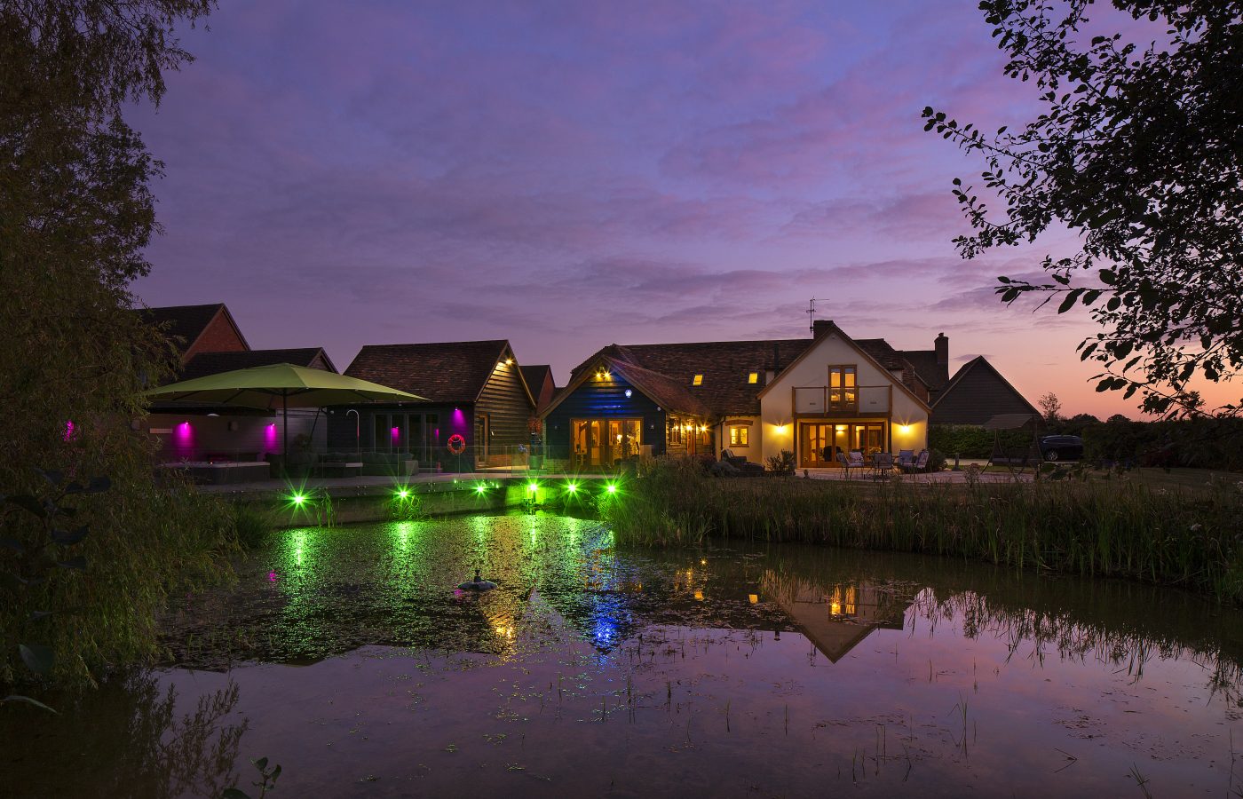 Willow-Farmhouse-Oakhall-Court-Worminghall-6-e1570612369208.jpg