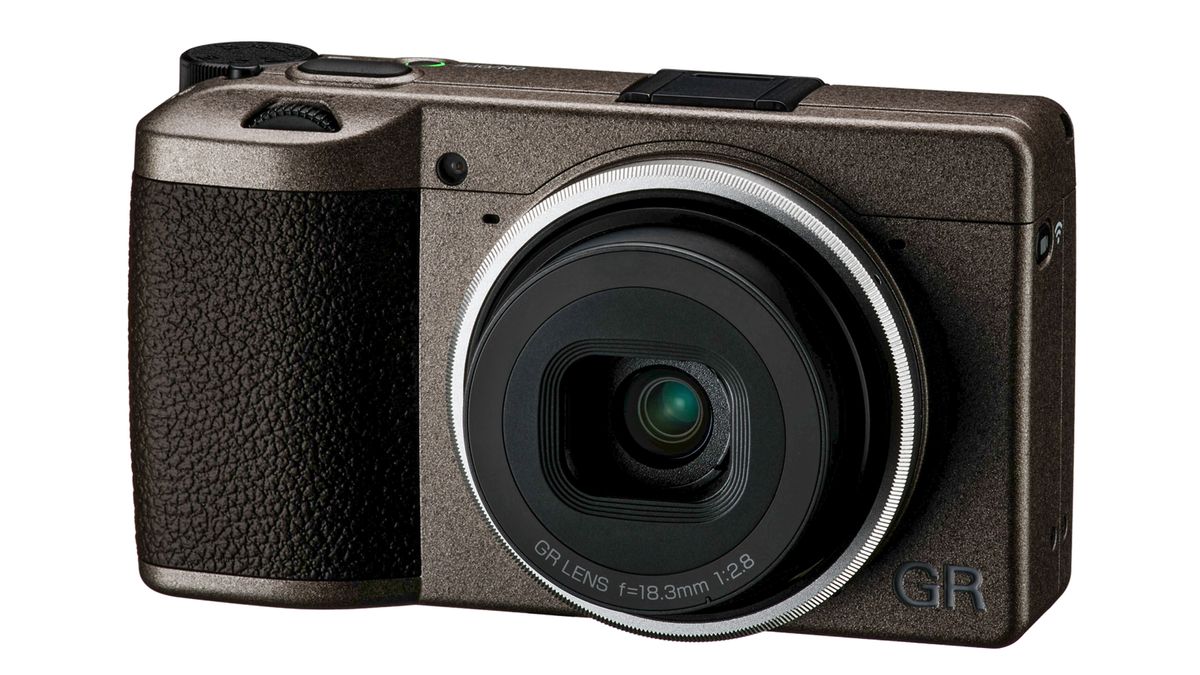 Ricoh GR III Diary Edition: Premium Version Of Classic Street Camera ...