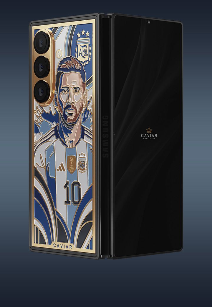 Galaxy Z Fold 8 Ultra Caviar Collection back and cover screen