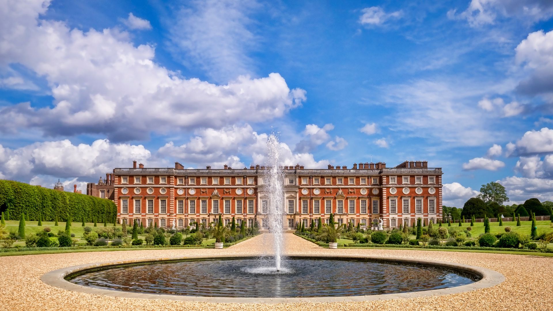 Hampton Court Palace