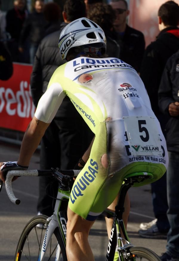 Dominik Nerz (Liquigas - Cannondale) following his fall