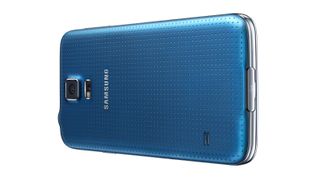 HTC One (M8) vs Samsung Galaxy S5