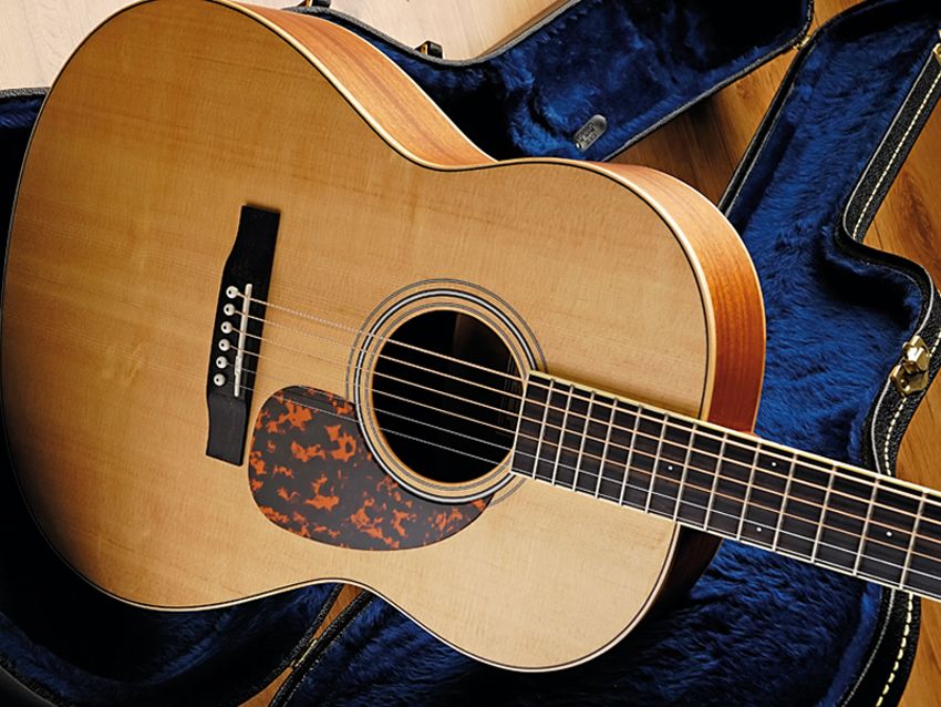 The Larrivee L-02 retails at &pound;799.