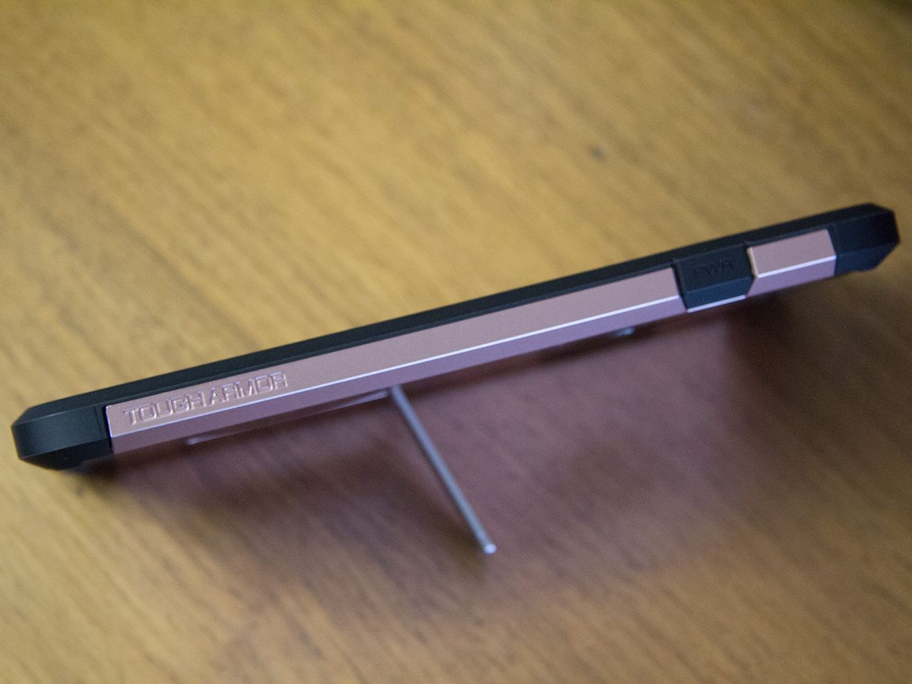 Kickstand for the Spigen Tough Armor case for the iPhone 6s Plus