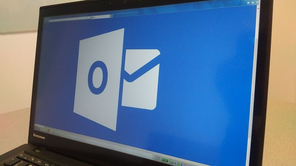 Outlook com gets Family Calendar support improved sharing and more