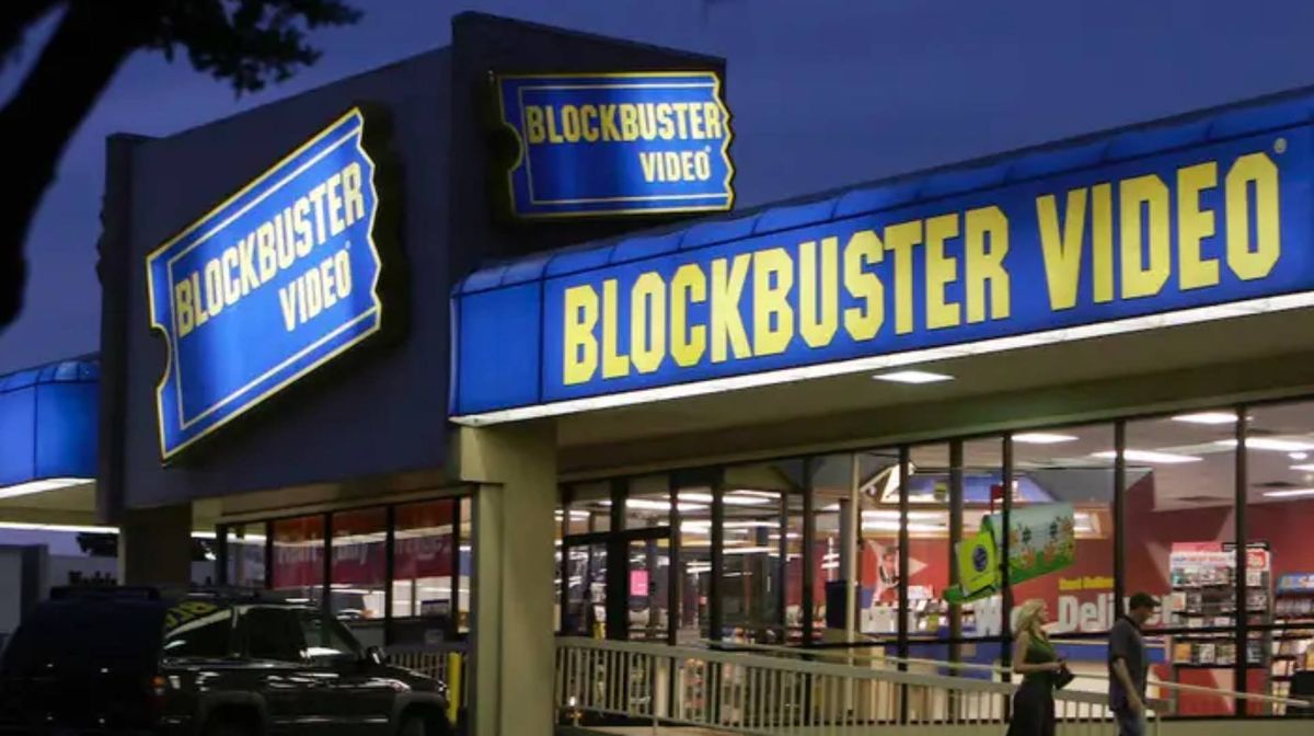 Blockbuster vs Netflix