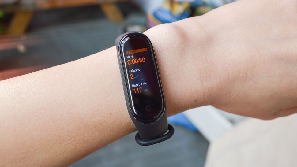Xiaomi Mi Band 4 review: A $70 Fitbit rival with amazing battery life ...