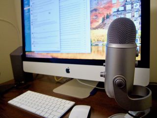 Blue Yeti with iMac