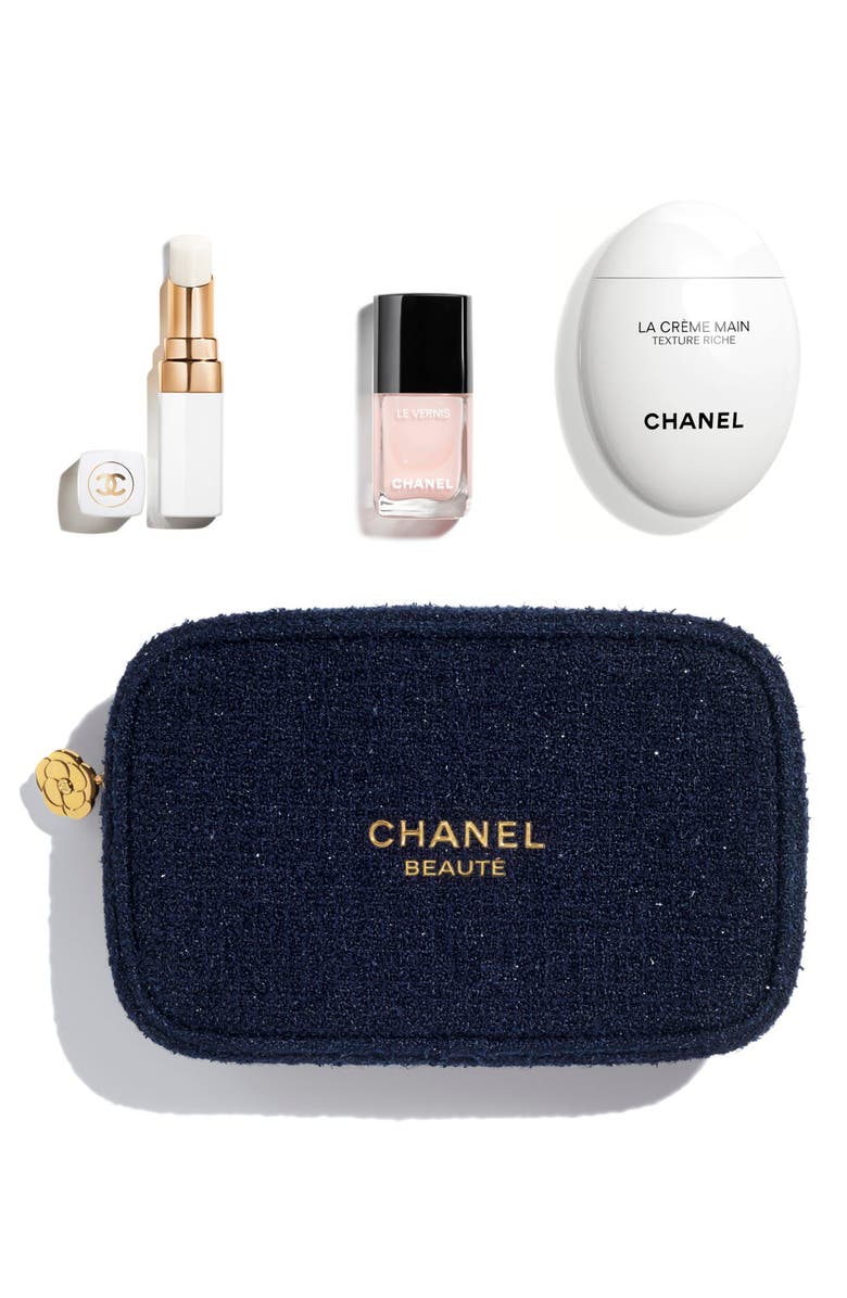 Coveted Essentials Beauty Set