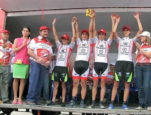 The Greatwall-Indeportes Antioquia team remained at the top of the standings.