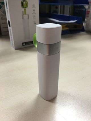 The MiPOW carries a very useful 3000mAh of charge around in its sleek shape
