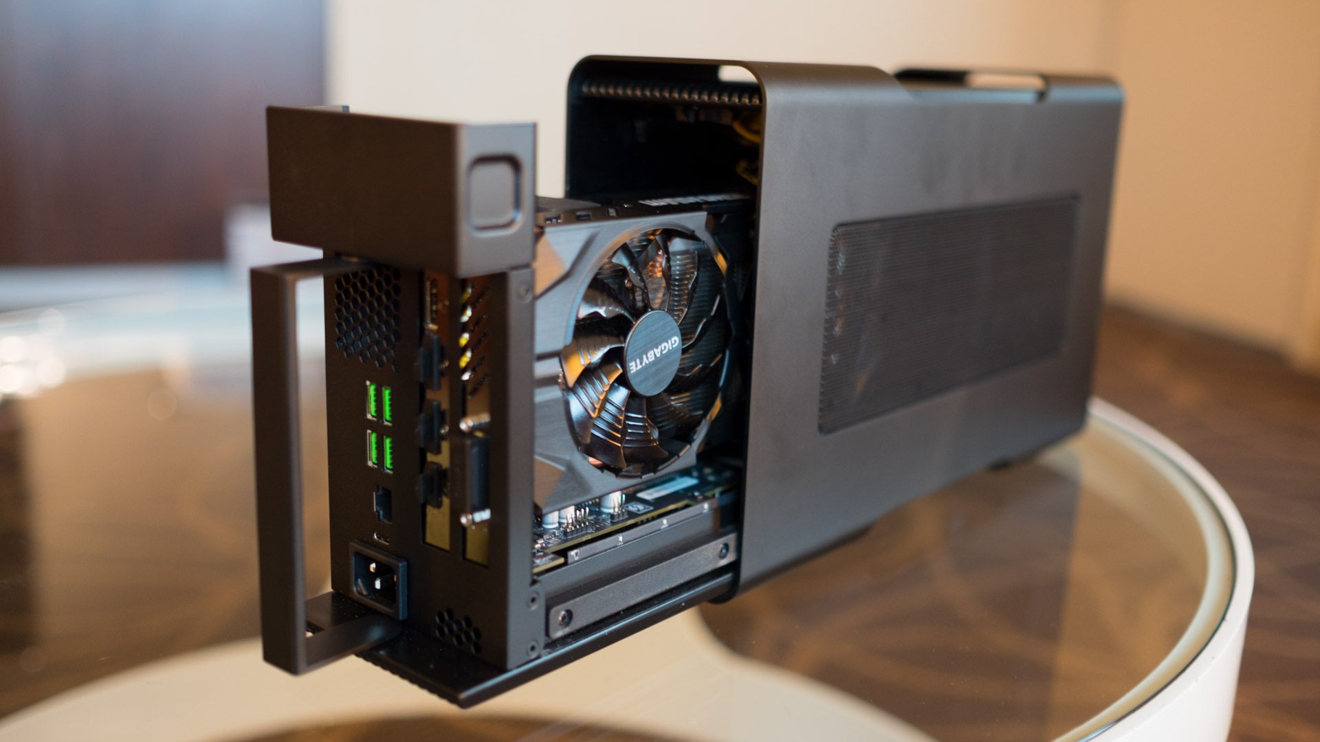 5 irresistible graphics cards enclosures for PC gaming from CES