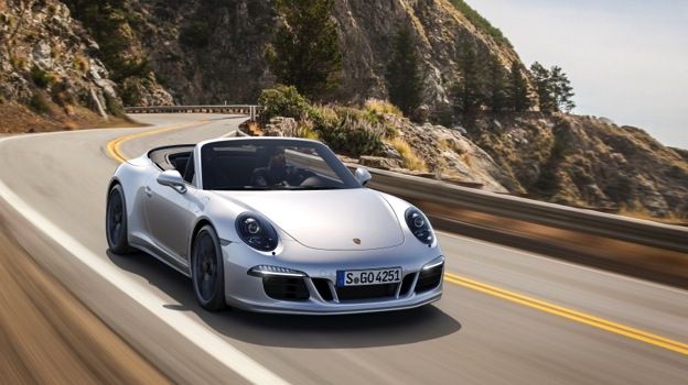 Porsche 911 Carrera GTS
