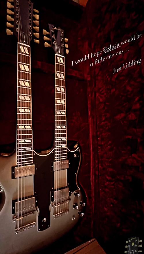 Silverburst Gibson EDS-1275