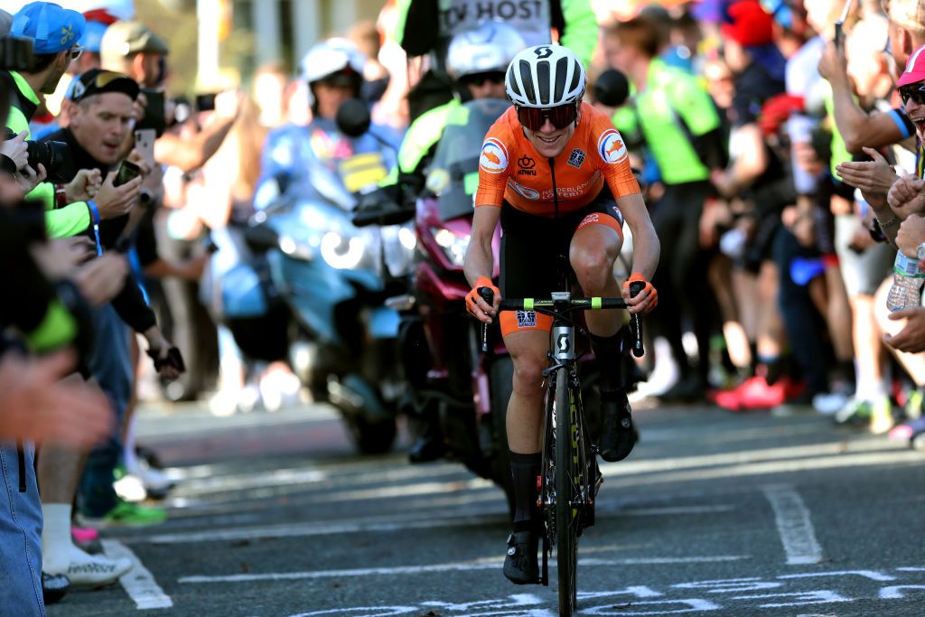 The Netherlands&#039; Annemiek van Vleuten en route to winning the women&#039;s road race at the 2019 UCI Road World Championships in Yorkshire