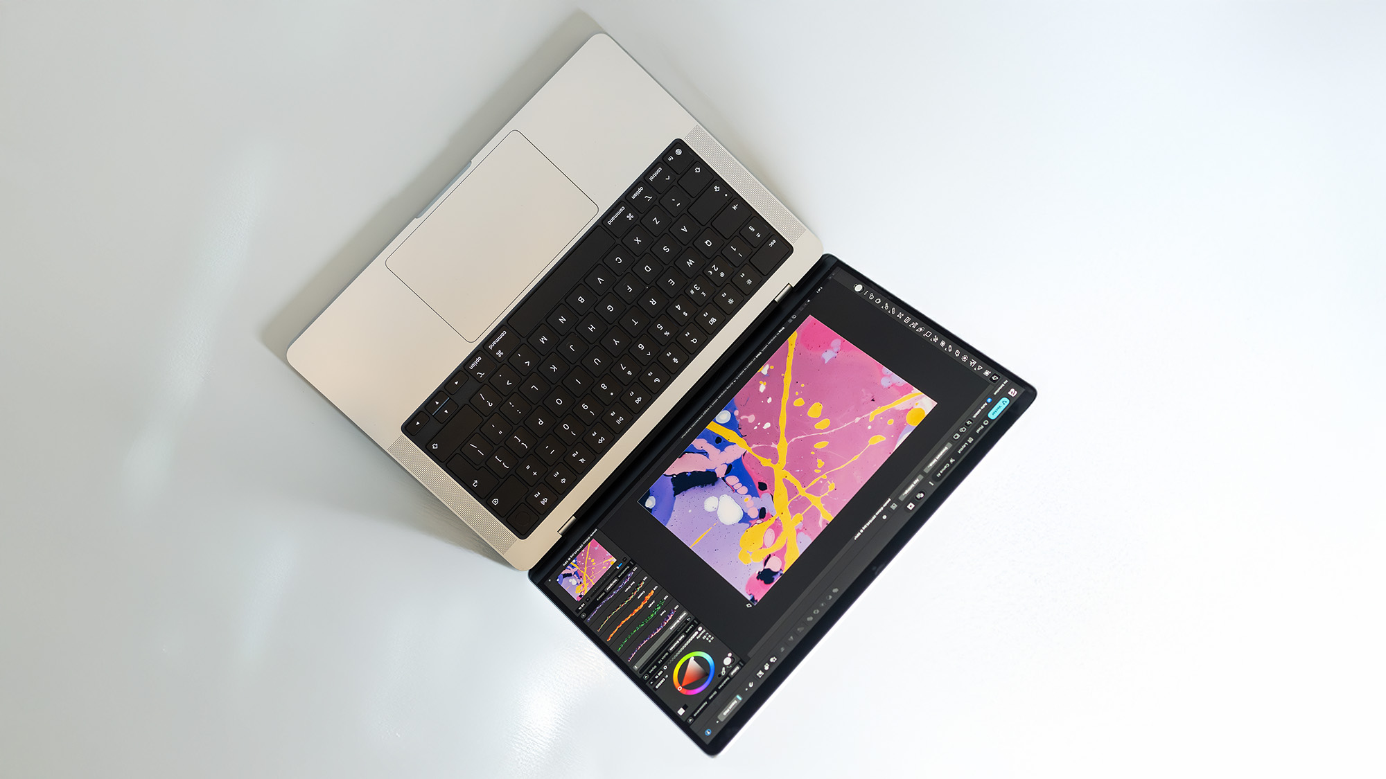 MacBook Pro 14 M5 Max