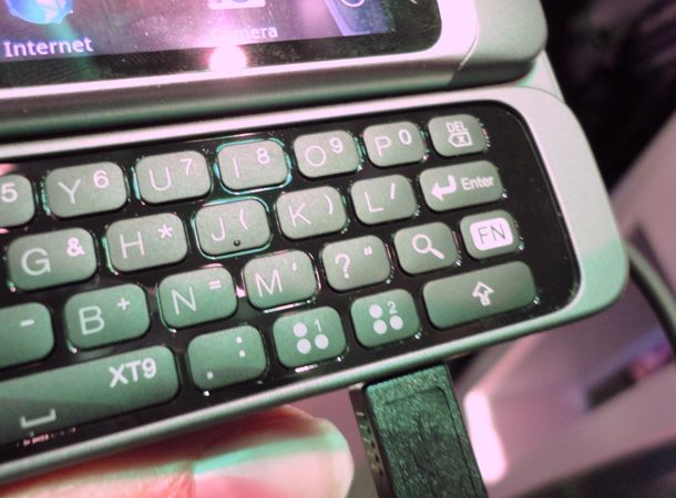 HTC Desire Z hands-on